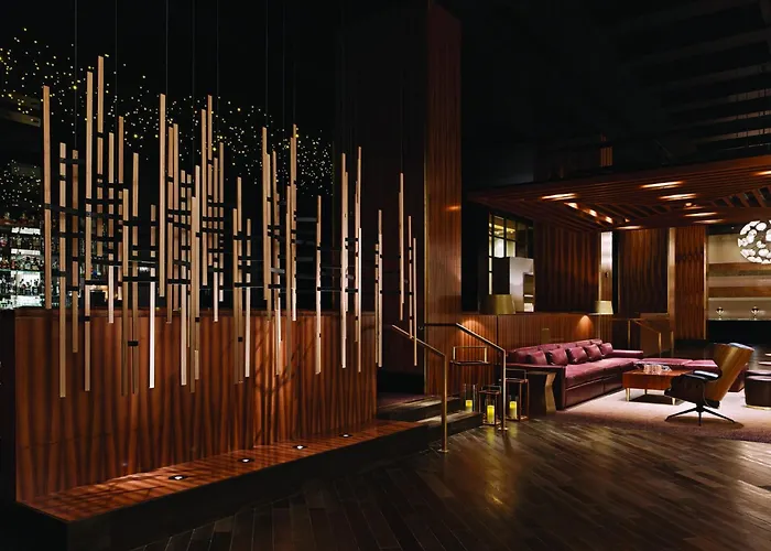 W Las Vegas At Mandalay Bay By SuitenessCasino Hotel